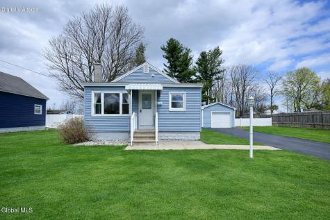 153 Dahlia Street Schenectady NY 12306