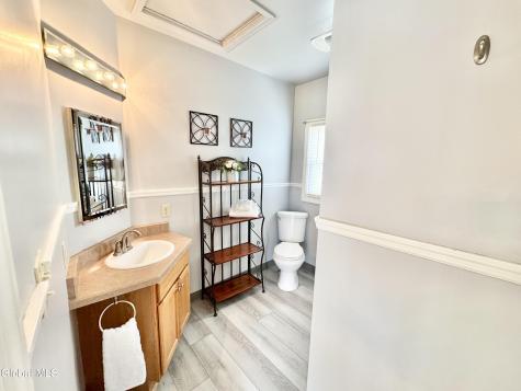 153 Dahlia Street Schenectady NY 12306