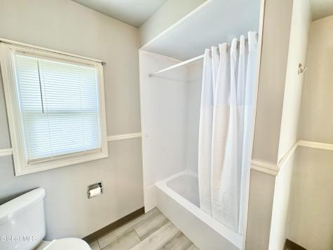 153 Dahlia Street Schenectady NY 12306