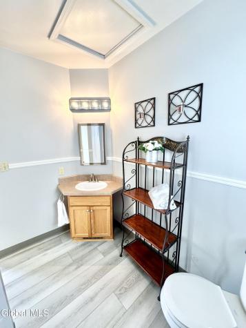 153 Dahlia Street Schenectady NY 12306
