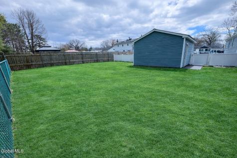 153 Dahlia Street Schenectady NY 12306