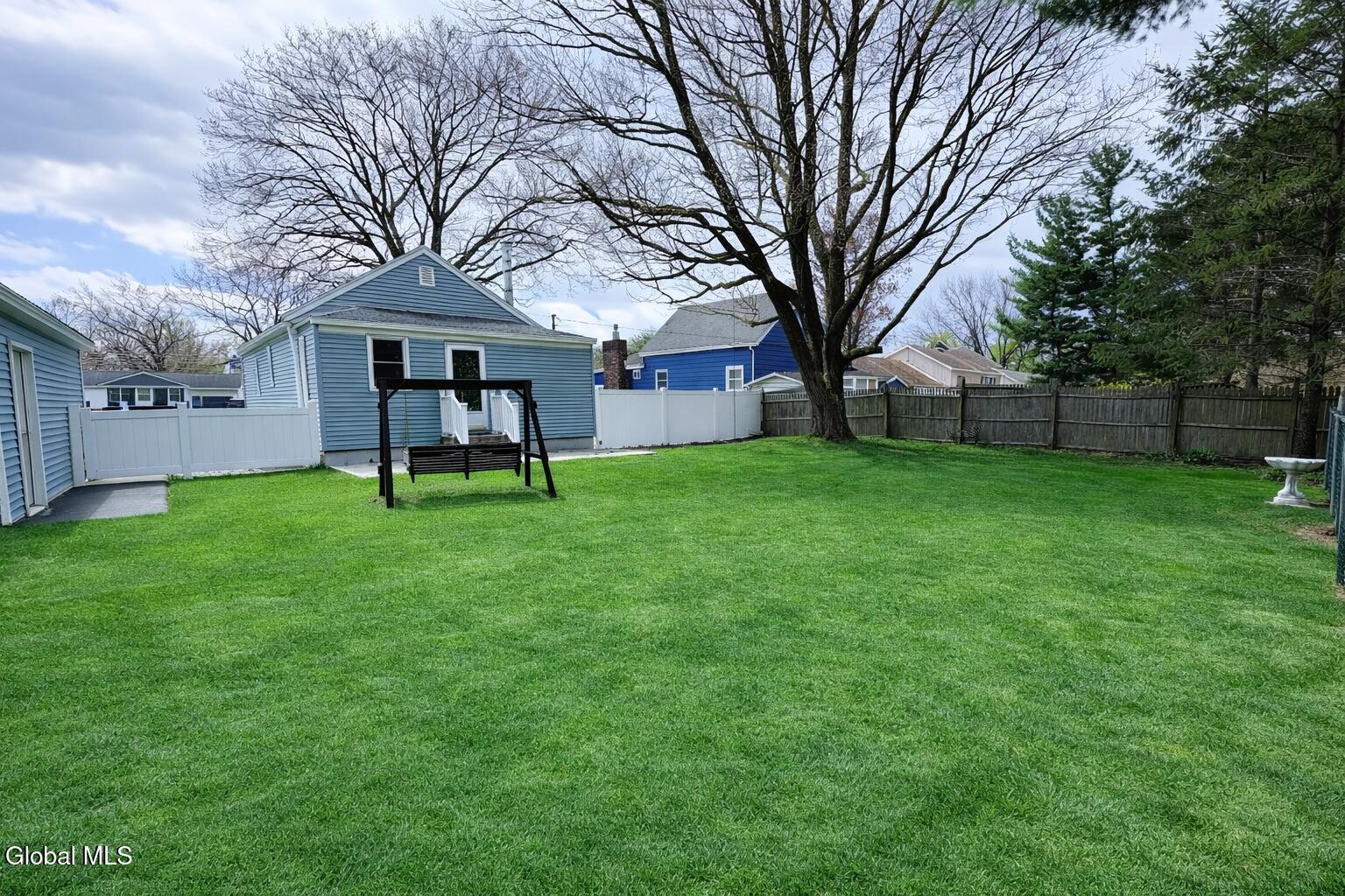 153 Dahlia Street Schenectady NY 12306