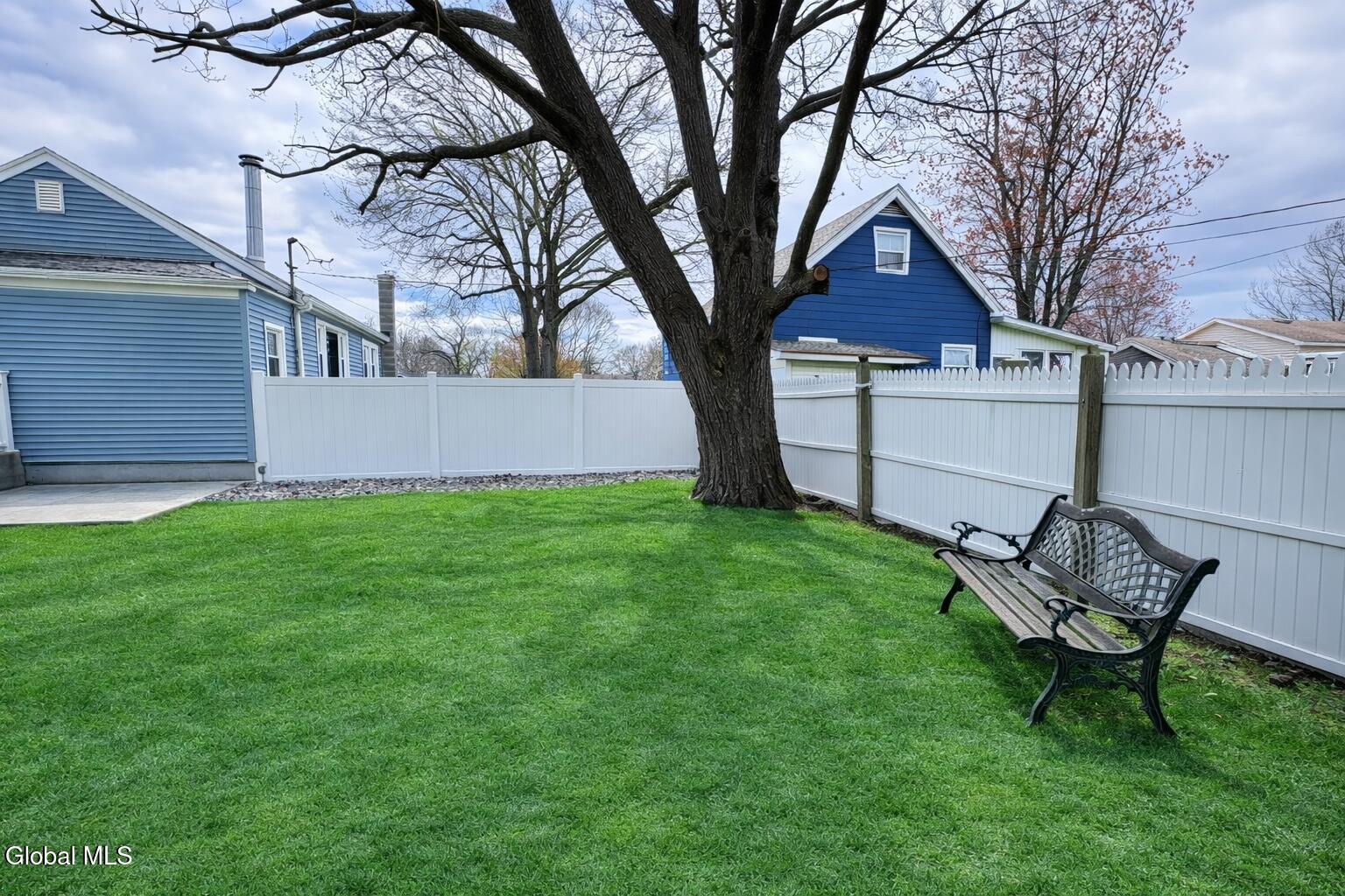 153 Dahlia Street Schenectady NY 12306