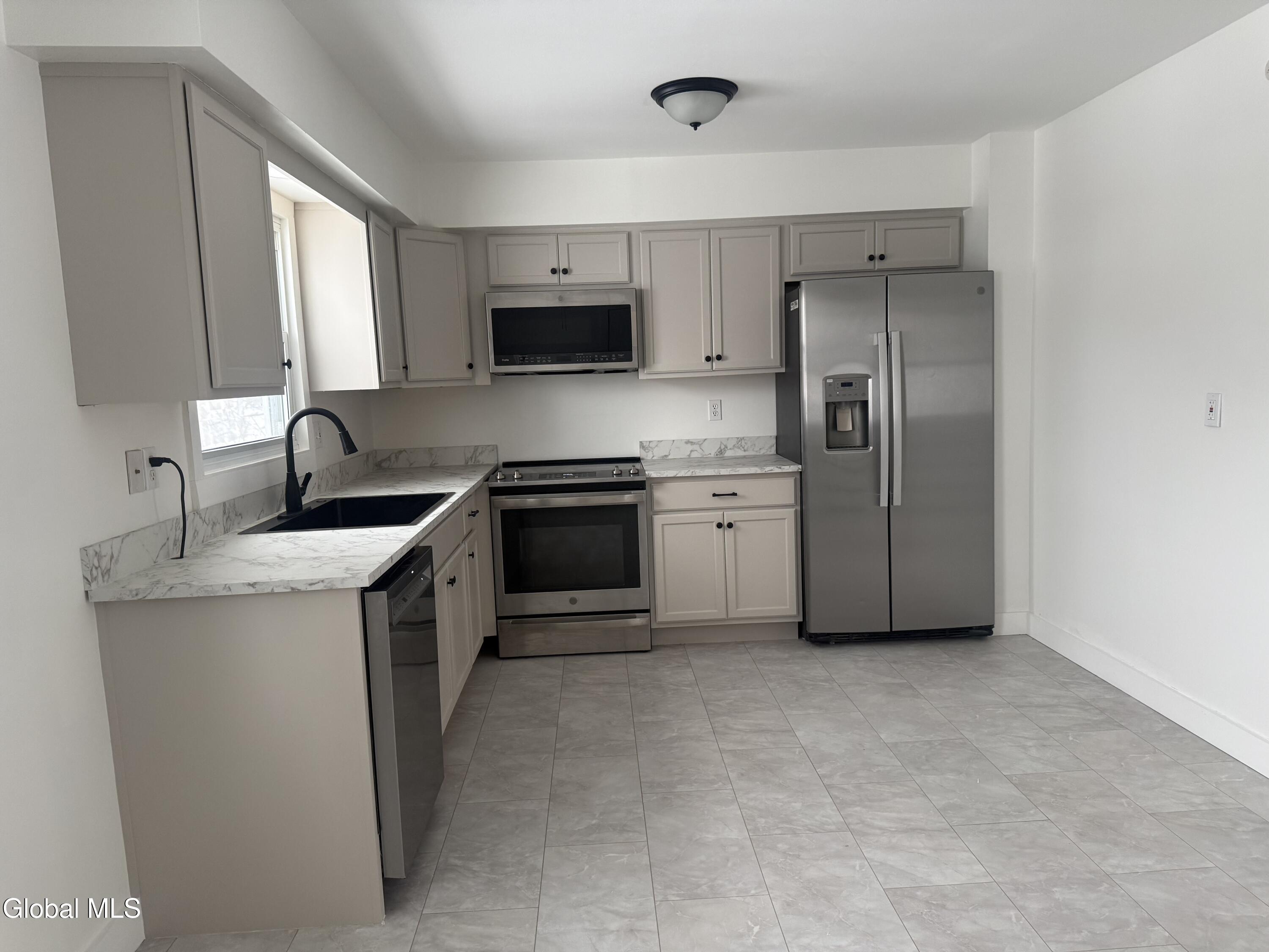 24 Birchwood Lane Ballston Spa NY 12020