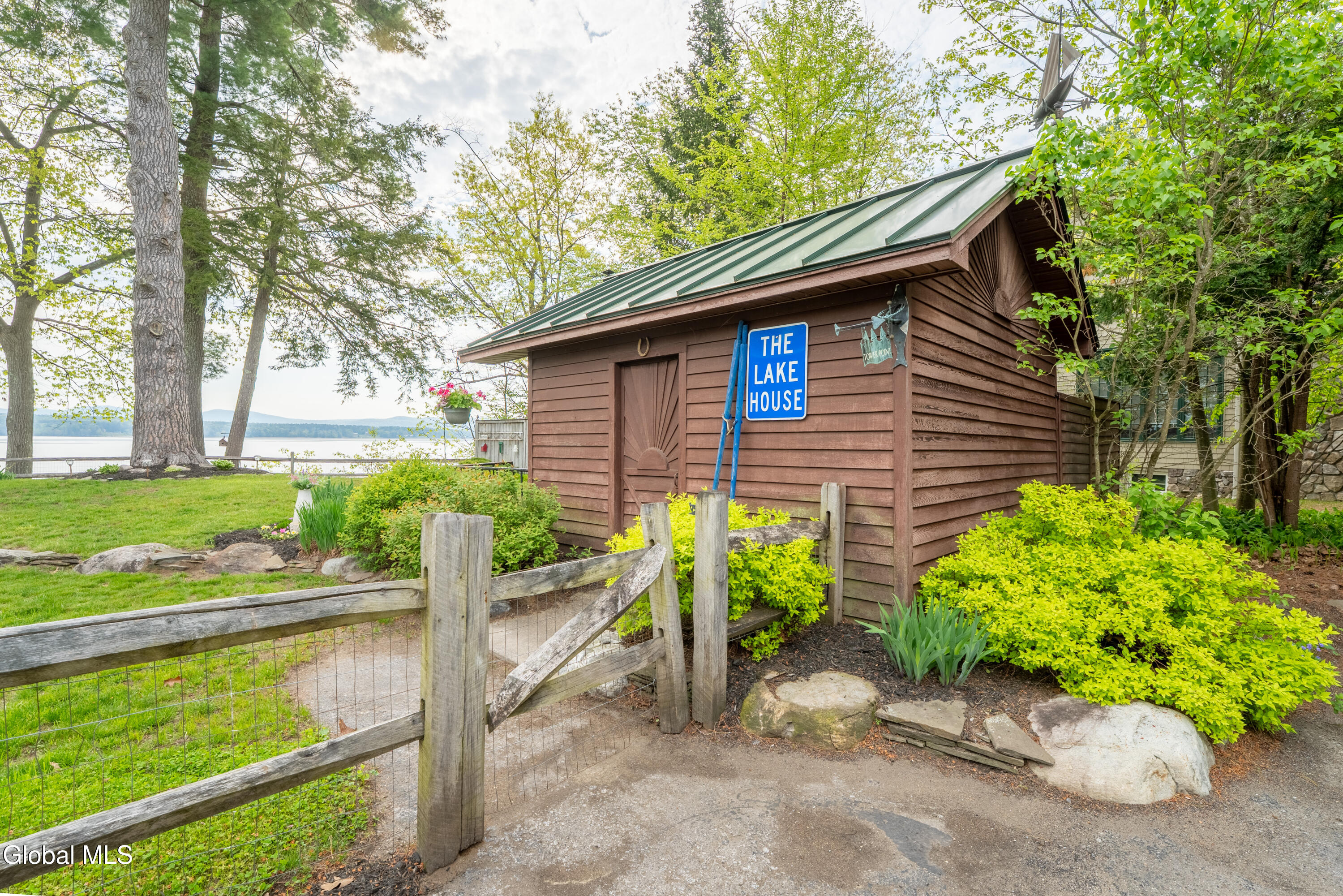 229 Houseman Street Mayfield NY 12117