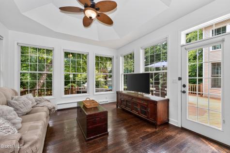 5 Caraway Court Halfmoon NY 12065