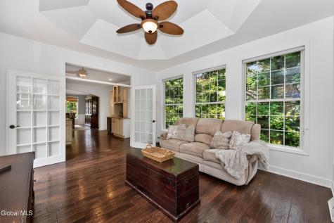 5 Caraway Court Halfmoon NY 12065