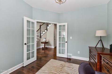 5 Caraway Court Halfmoon NY 12065