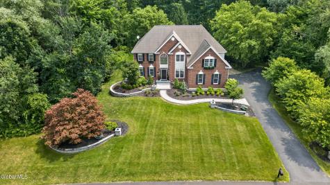 5 Caraway Court Halfmoon NY 12065