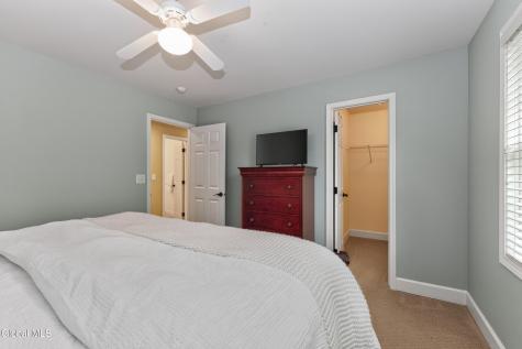5 Caraway Court Halfmoon NY 12065