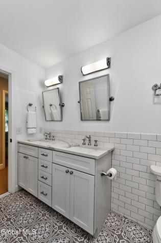5 Caraway Court Halfmoon NY 12065