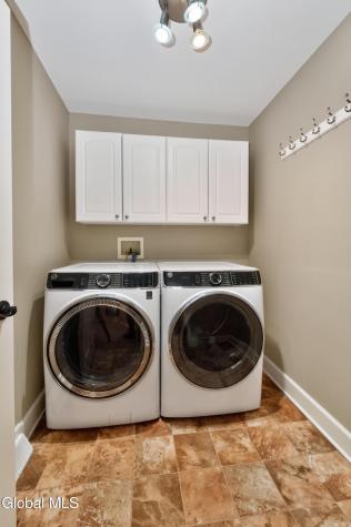 5 Caraway Court Halfmoon NY 12065
