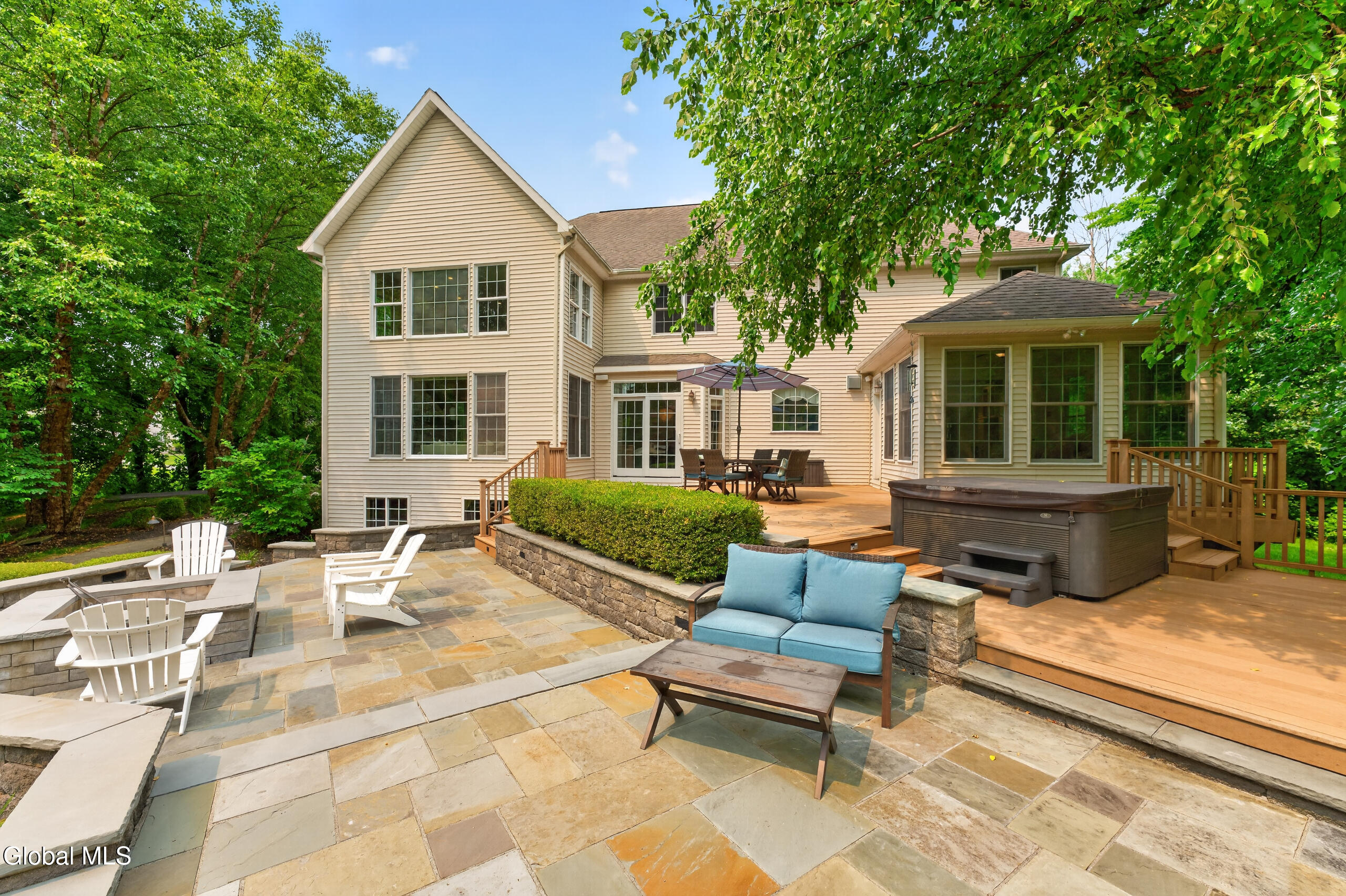 5 Caraway Court Halfmoon NY 12065