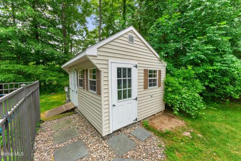 5 Caraway Court Halfmoon NY 12065