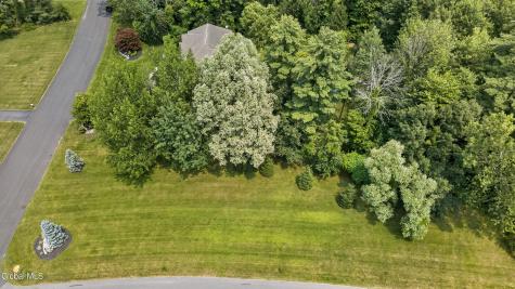 5 Caraway Court Halfmoon NY 12065