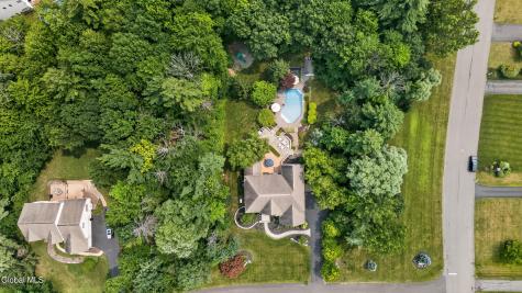 5 Caraway Court Halfmoon NY 12065
