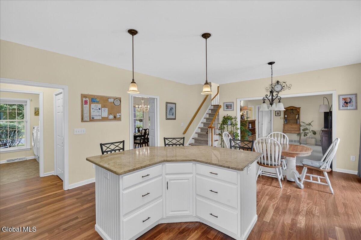 73 Fields End Drive Glenmont NY 12077