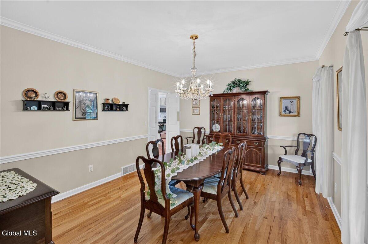 73 Fields End Drive Glenmont NY 12077