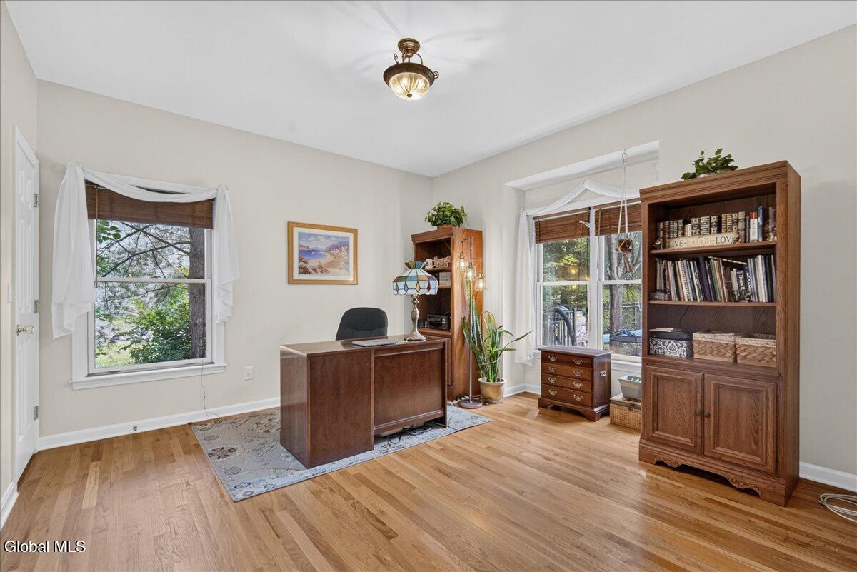 73 Fields End Drive Glenmont NY 12077