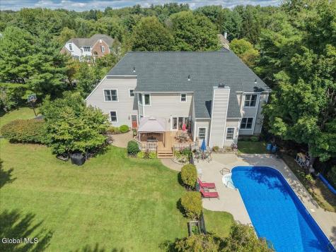 73 Fields End Drive Glenmont NY 12077