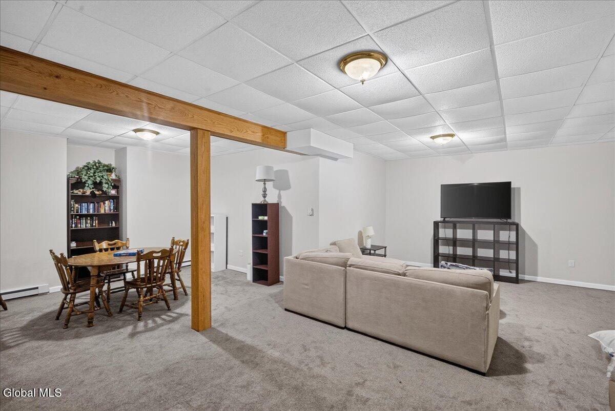 73 Fields End Drive Glenmont NY 12077