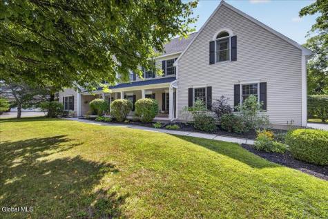 73 Fields End Drive Glenmont NY 12077