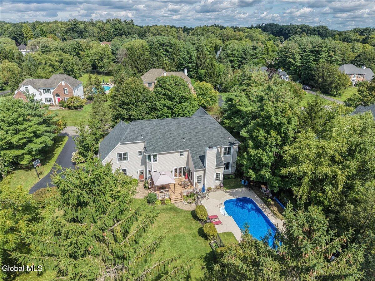 73 Fields End Drive Glenmont NY 12077