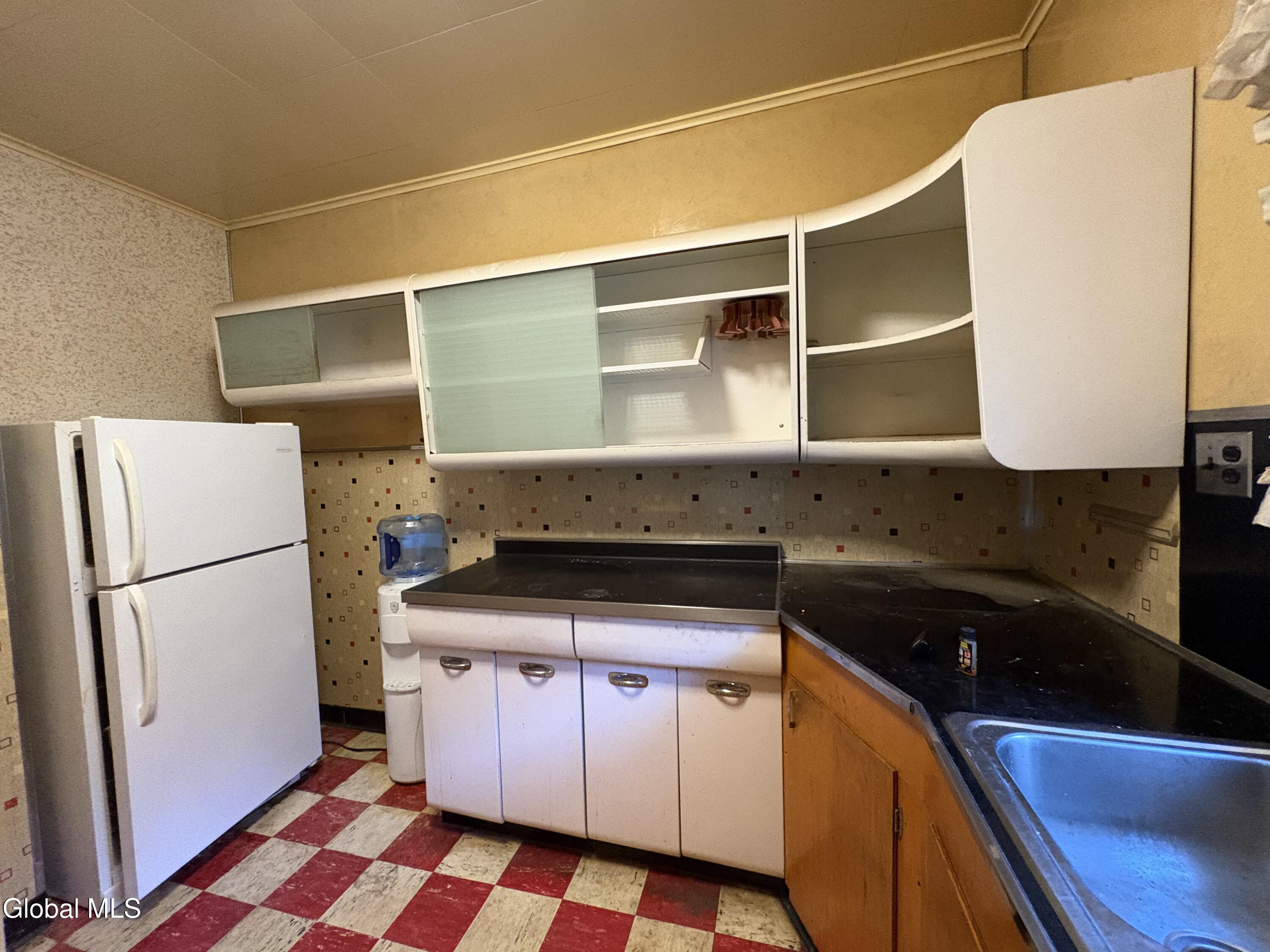 10 N Bridge Street Fonda NY 12068