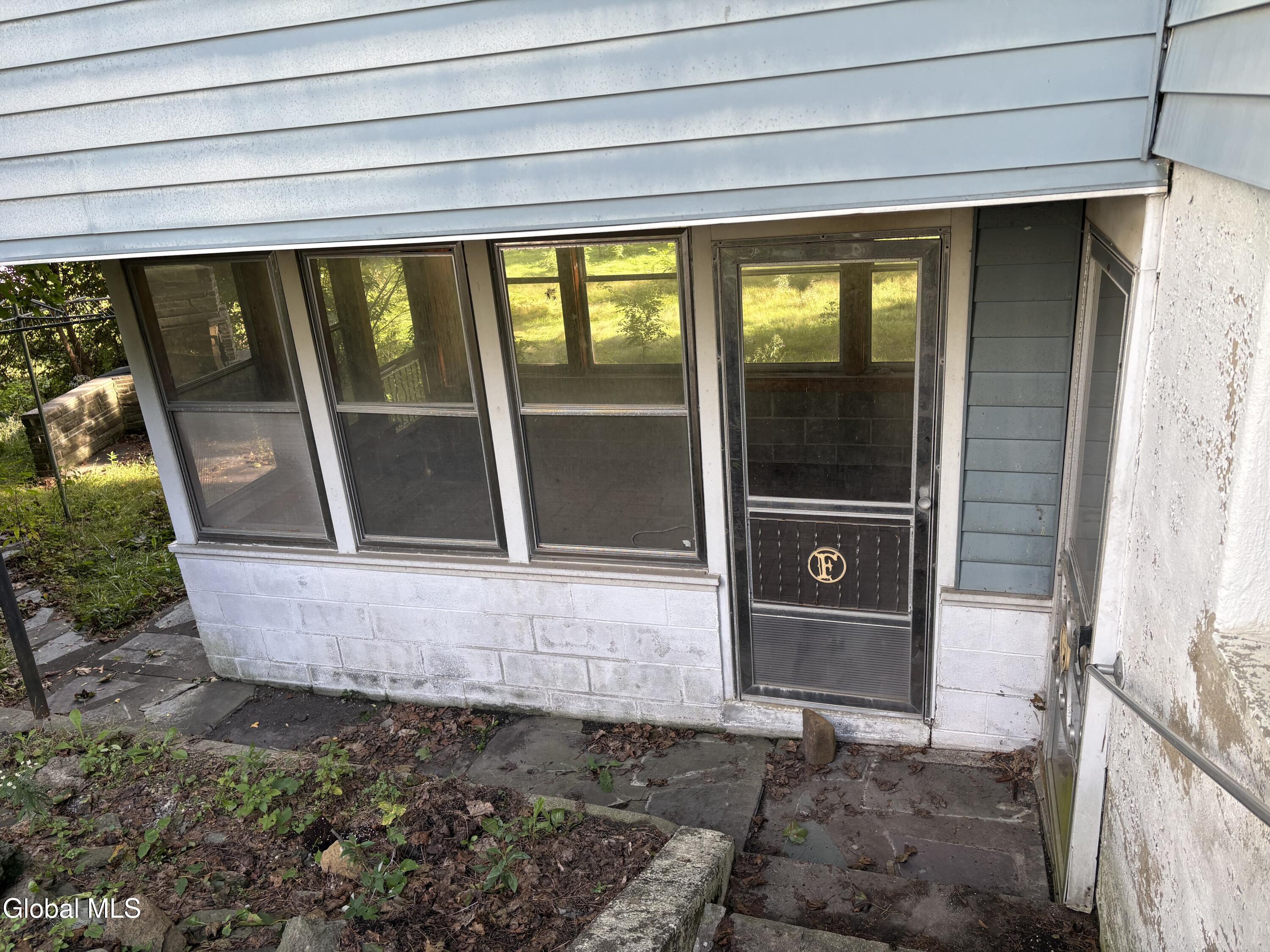 10 N Bridge Street Fonda NY 12068