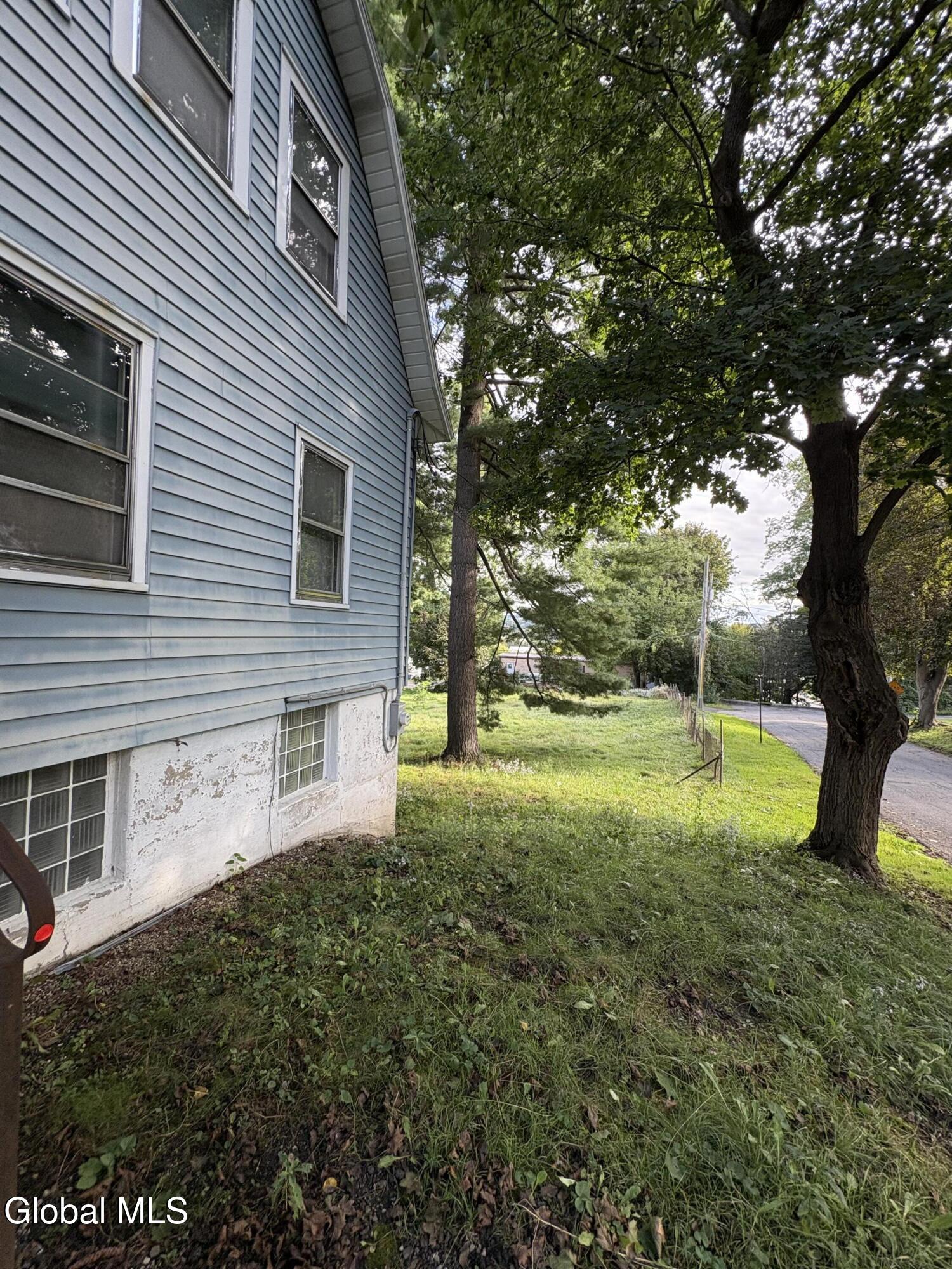 10 N Bridge Street Fonda NY 12068