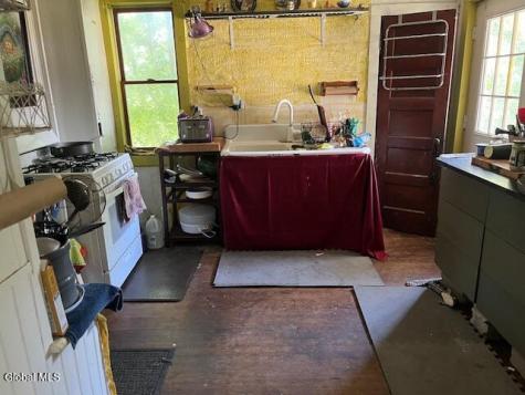 16 Willow Street Castleton On Hudson NY 12033