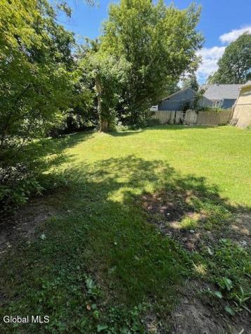 16 Willow Street Castleton On Hudson NY 12033