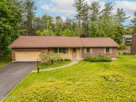 21 Helen Drive Queensbury NY 12804