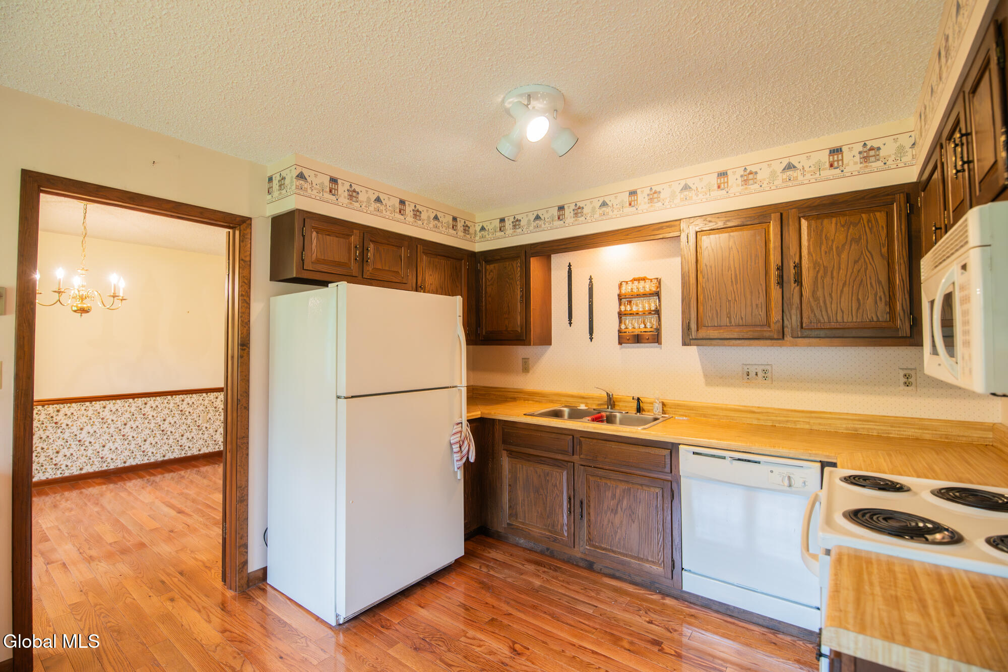 21 Helen Drive Queensbury NY 12804