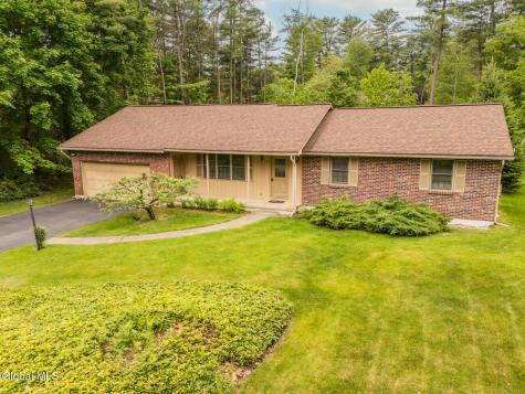 21 Helen Drive Queensbury NY 12804