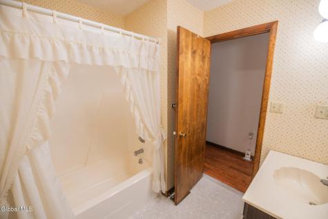 21 Helen Drive Queensbury NY 12804