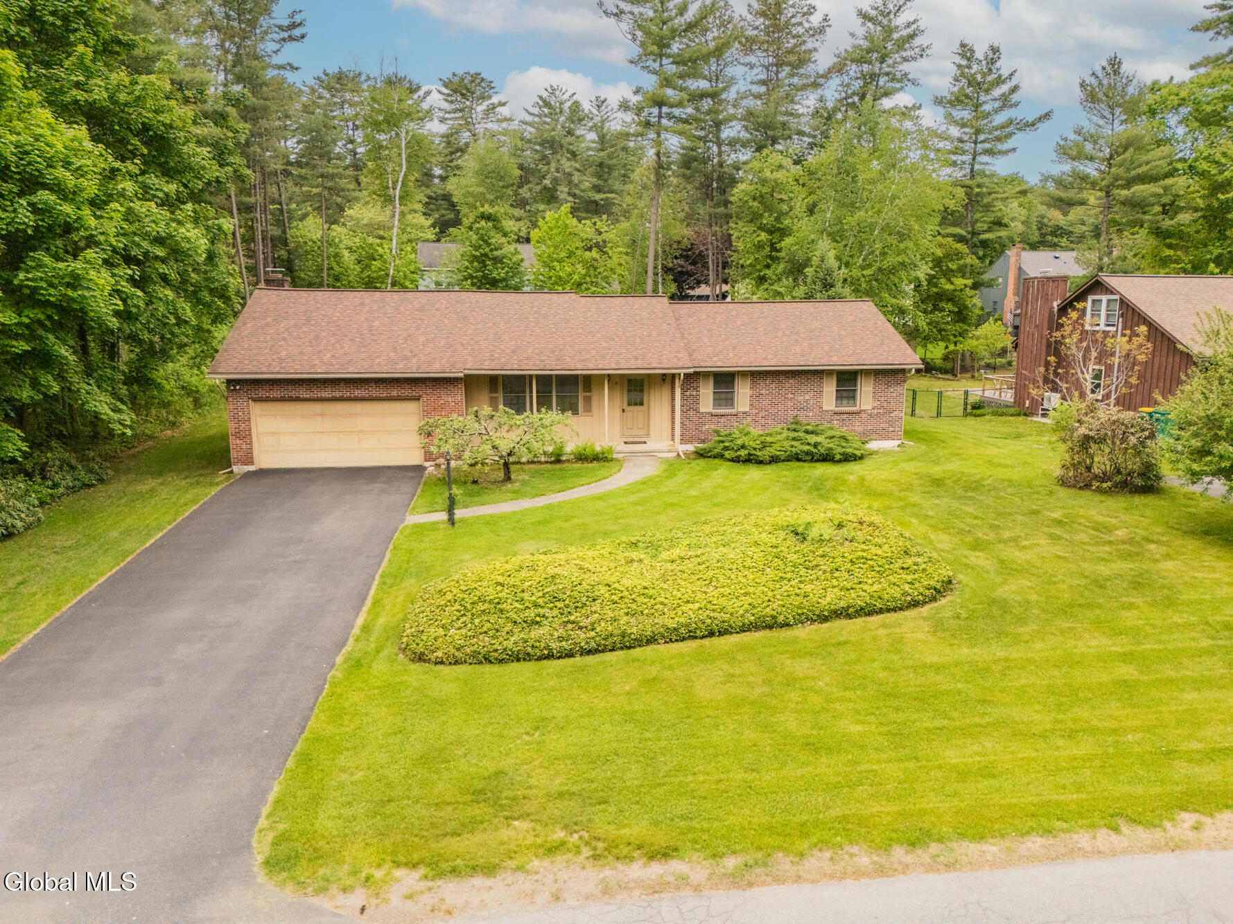 21 Helen Drive Queensbury NY 12804