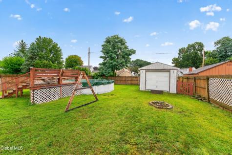 1237 Palma Avenue Schenectady NY 12306