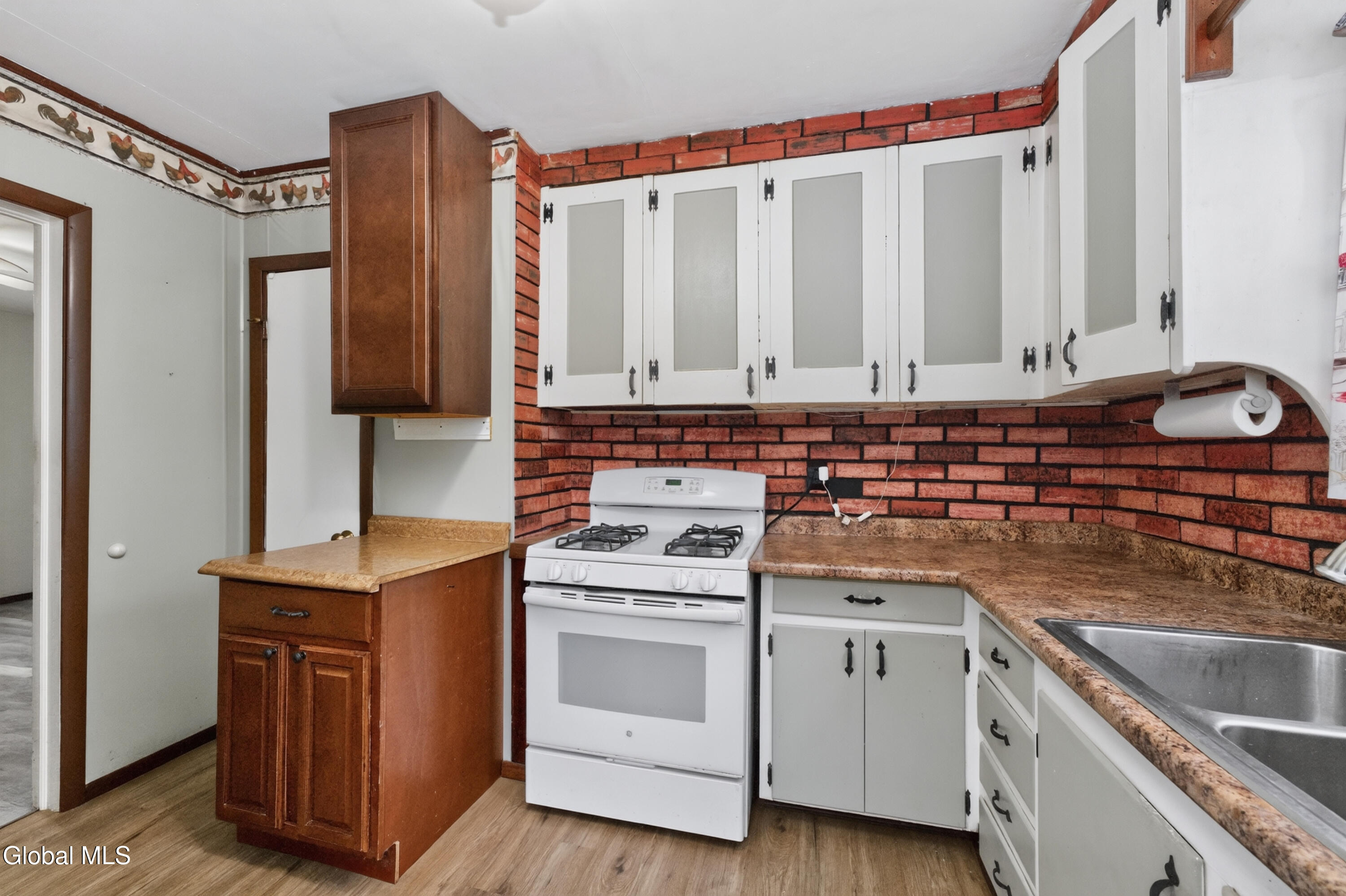1237 Palma Avenue Schenectady NY 12306