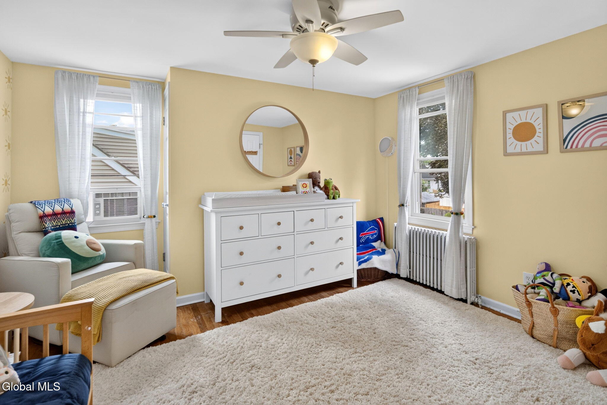 187 Hollywood Avenue Albany NY 12209