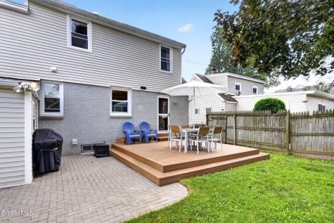 187 Hollywood Avenue Albany NY 12209