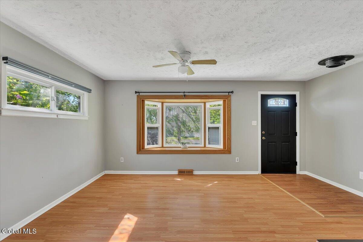 3 Jones Drive Schenectady NY 12309