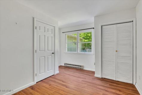 3 Jones Drive Schenectady NY 12309