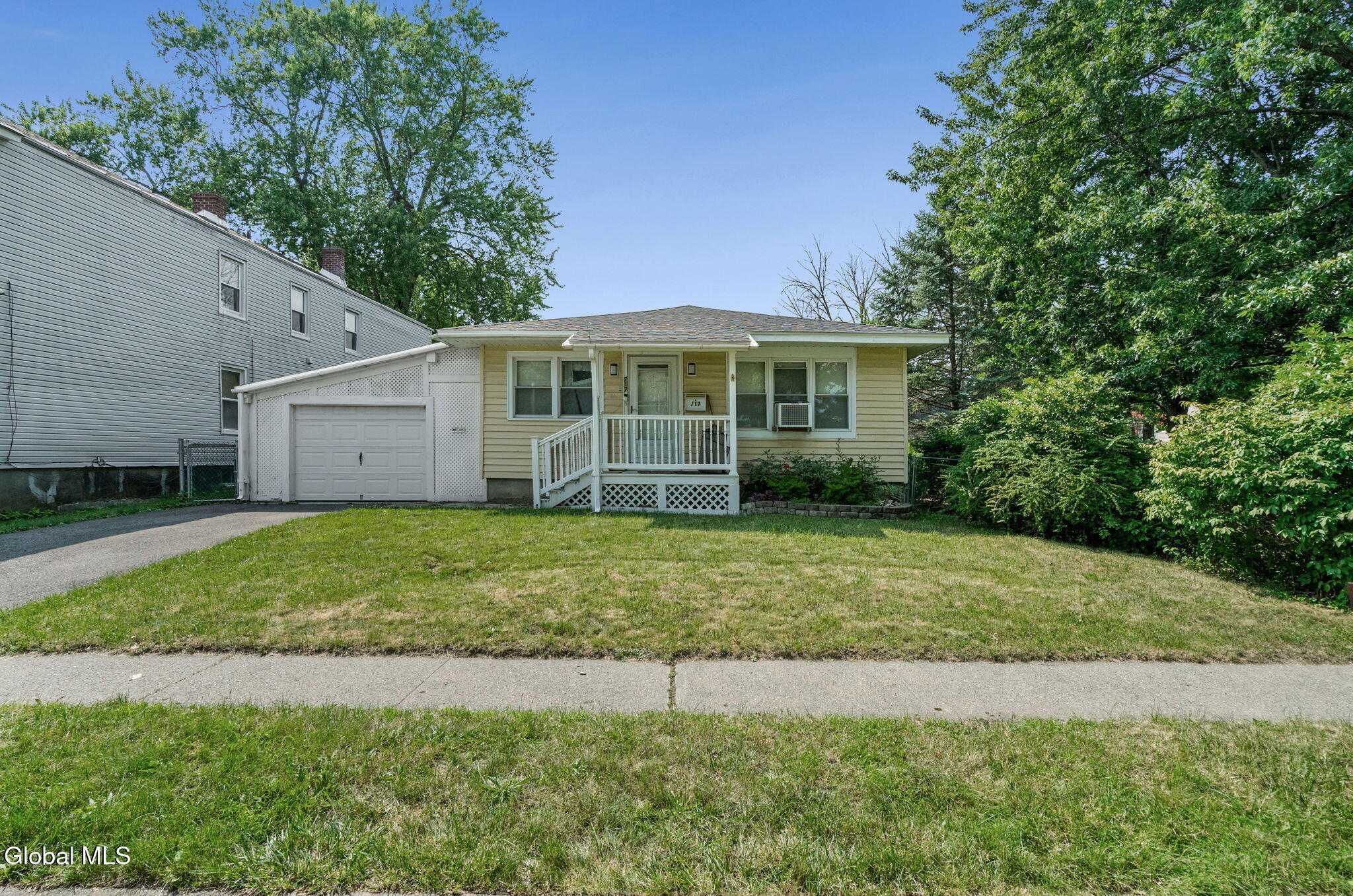 717 5th Avenue Watervliet NY 12189
