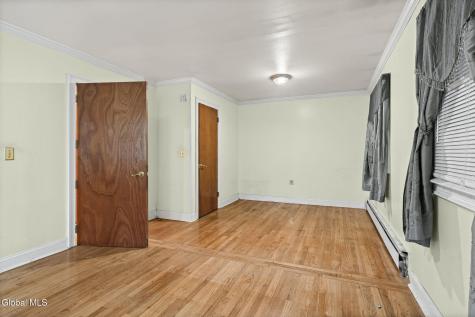 717 5th Avenue Watervliet NY 12189