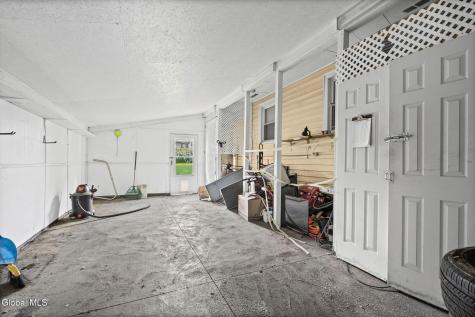 717 5th Avenue Watervliet NY 12189