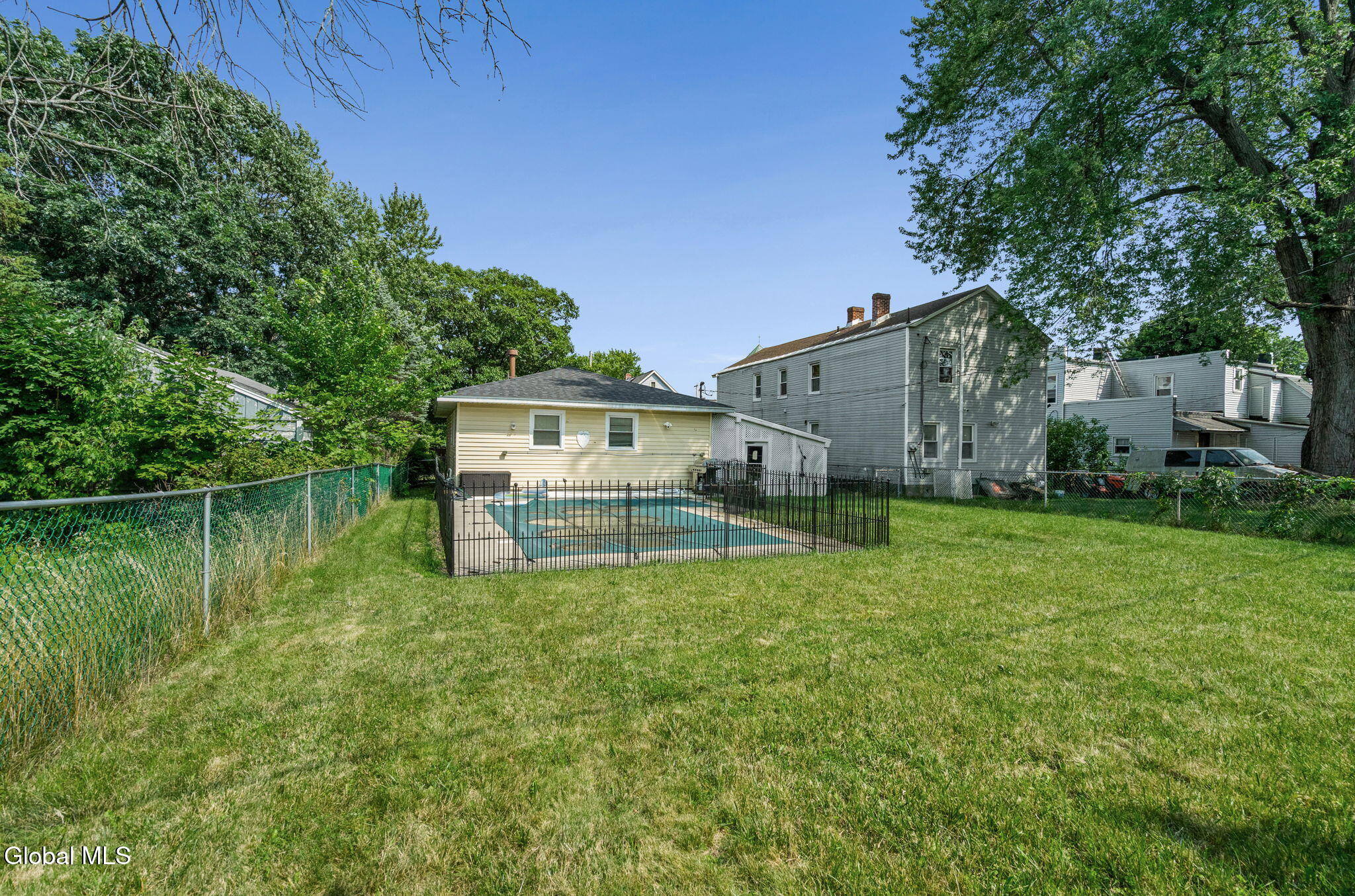 717 5th Avenue Watervliet NY 12189