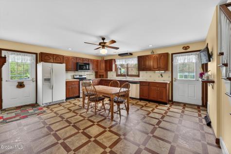 3760 Ny Highway 150 East Greenbush NY 12061