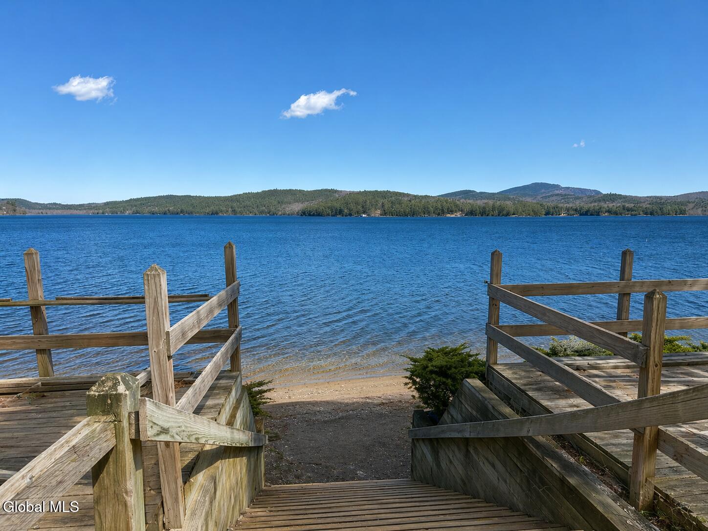 17 Easy Street Schroon Lake NY 12870