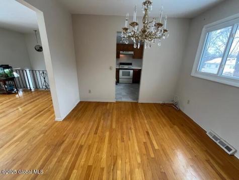 1829 Pawtucket Avenue Niskayuna NY 12309